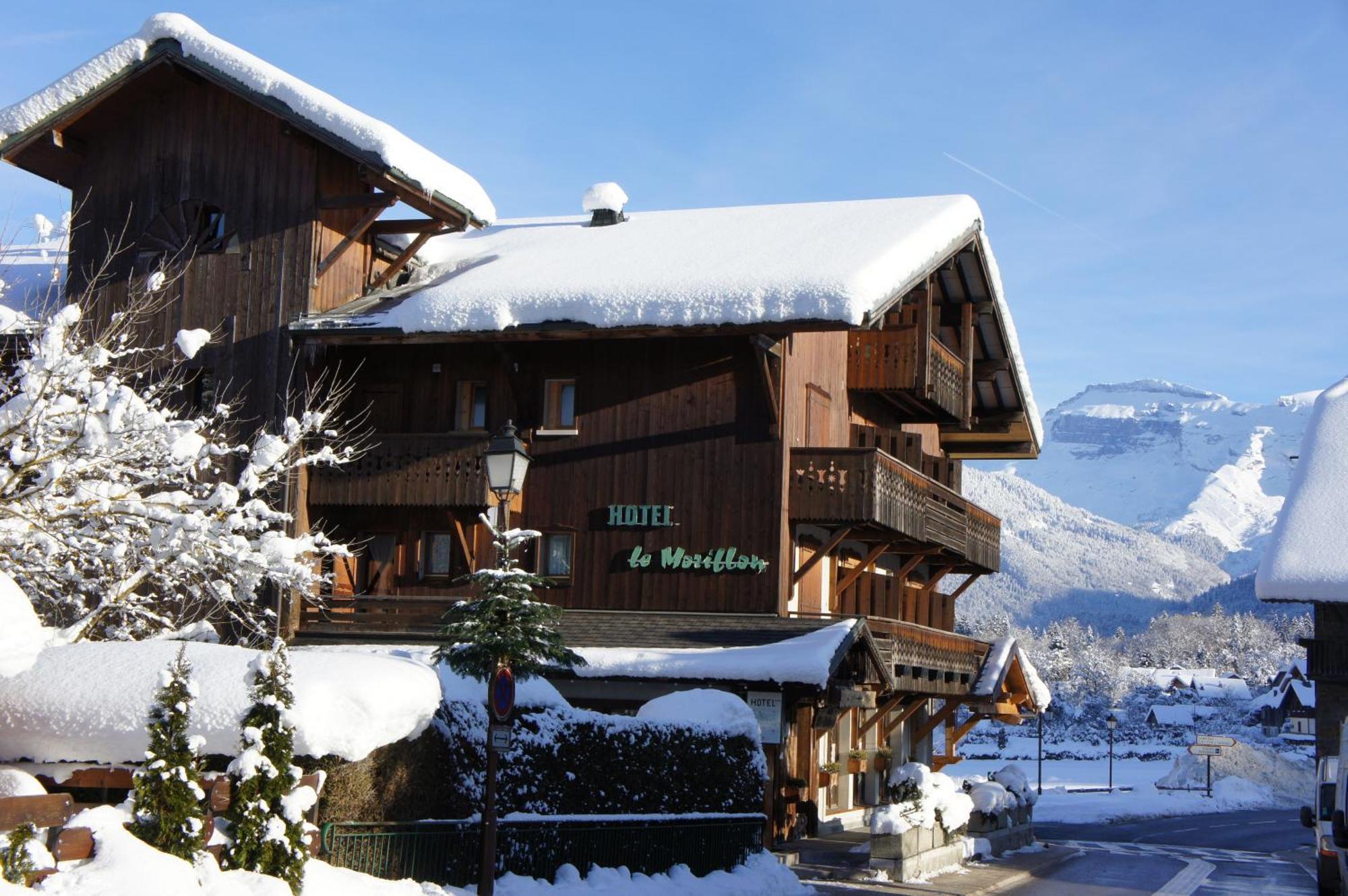 Hotel-Spa Le Morillon Charme & Caractere Exterior photo